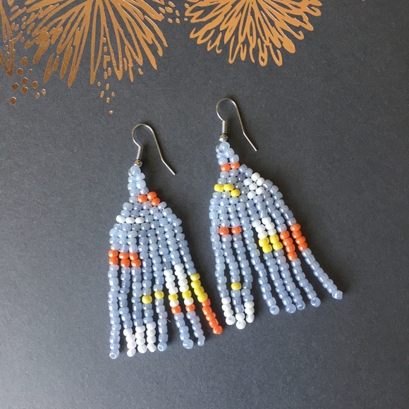 Light Gray BOHO Woven Seed Bead Fringe Earrings - Picture 5 of 6